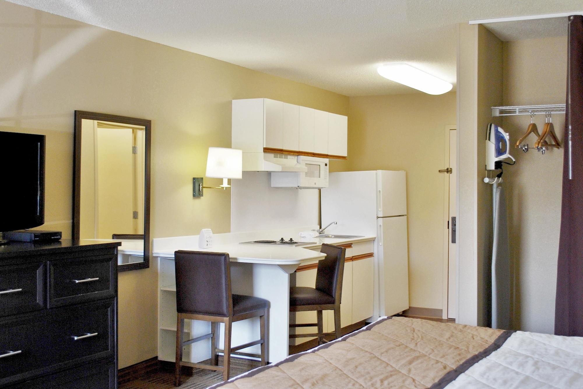 Extended Stay America Suites - Orange County - Cypress Exterior photo